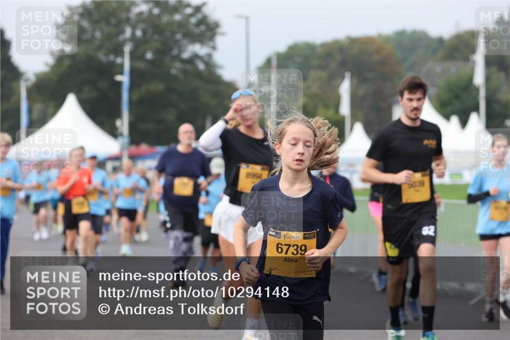 13.09.2026 - Kiel Lauf Andreas Tolksdorf http://msf.ph/oto/10294148 13.09.2026 09:26:12 Kiellinie 5039, 138, 6739, 5, 1, 02 meine-sportfotos.de