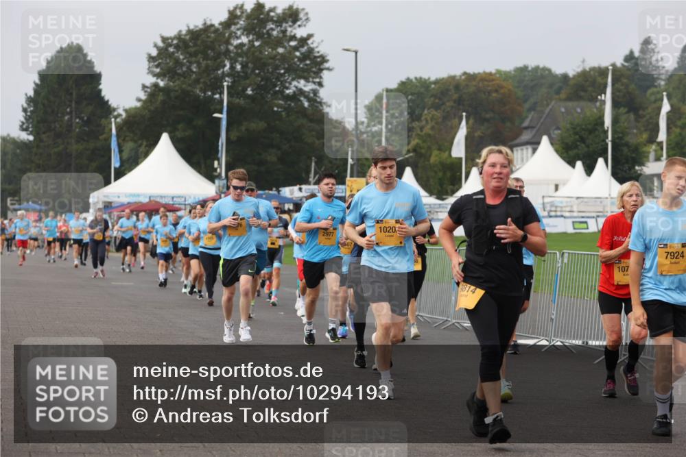 13.09.2026 - Kiel Lauf Andreas Tolksdorf http://msf.ph/oto/10294193 13.09.2026 09:26:18 Kiellinie 1503, 2977, 07, 1020, 9814, 7924, 3, 107 meine-sportfotos.de