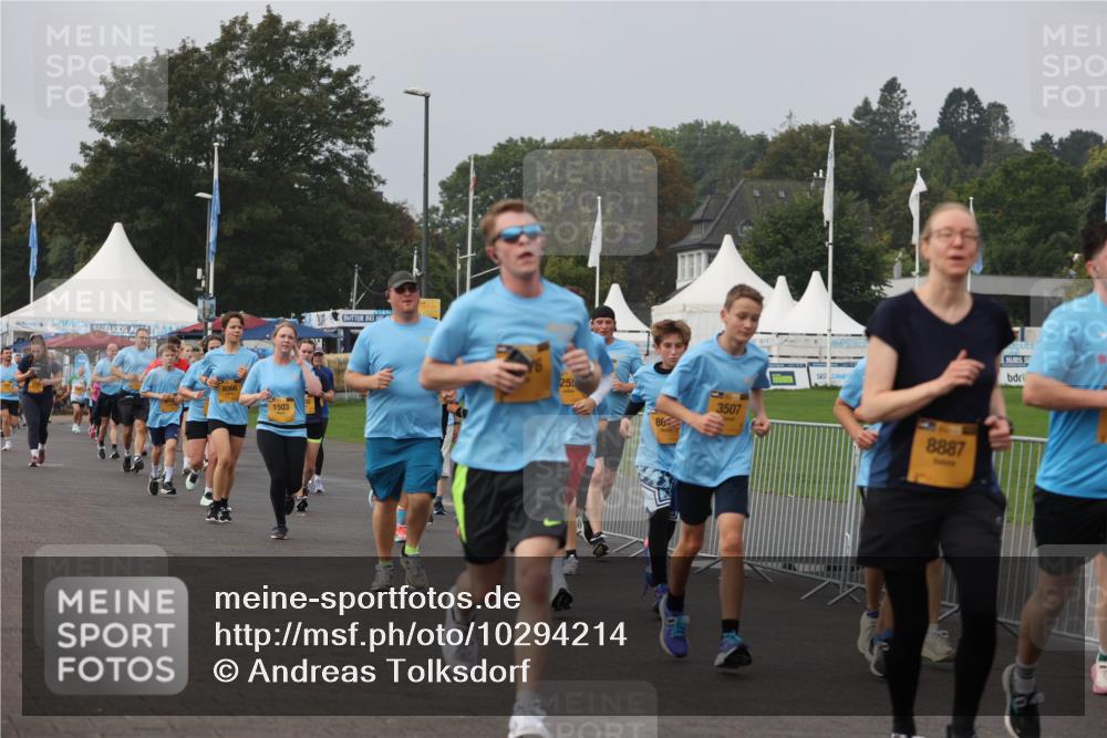 13.09.2026 - Kiel Lauf Andreas Tolksdorf http://msf.ph/oto/10294214 13.09.2026 09:26:21 Kiellinie 8066, 1503, 255, 3507, 8887 meine-sportfotos.de