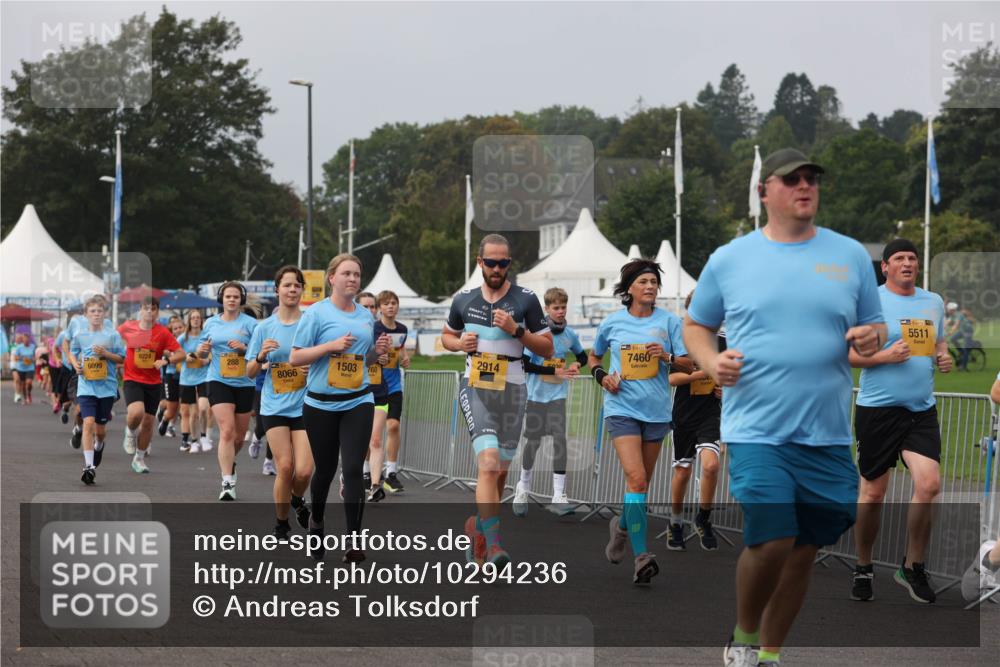 13.09.2026 - Kiel Lauf Andreas Tolksdorf http://msf.ph/oto/10294236 13.09.2026 09:26:24 Kiellinie 9224, 288, 6099, 8066, 1503, 760, 39, 1, 39, 2914, 7460, 39, 5511 meine-sportfotos.de
