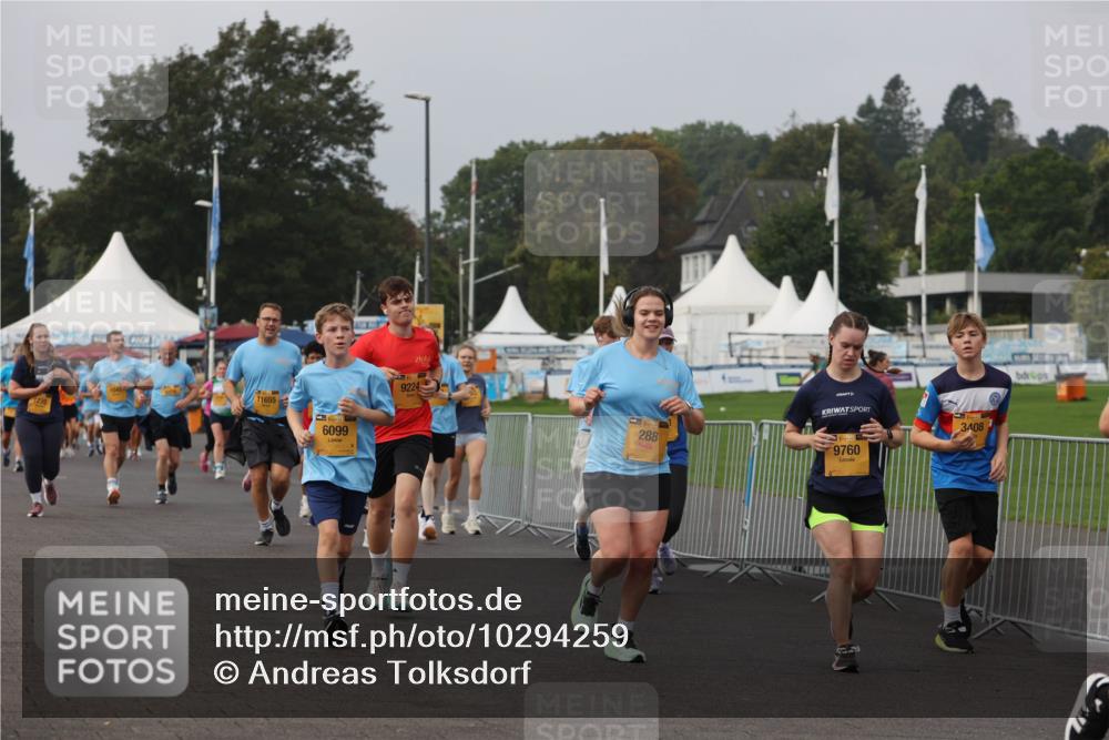 13.09.2026 - Kiel Lauf Andreas Tolksdorf http://msf.ph/oto/10294259 13.09.2026 09:26:28 Kiellinie 11655, 6099, 9224, 288, 9760, 3408 meine-sportfotos.de