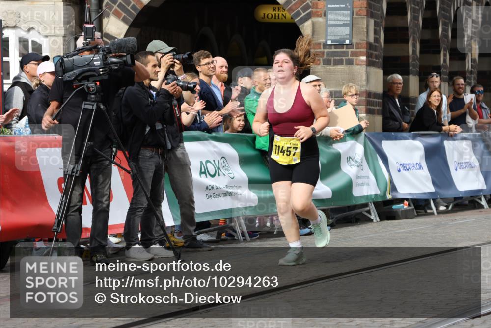 13.09.2026 - 21. swb-Marathon Bremen Strokosch-Dieckow http://msf.ph/oto/10294263 13.09.2026 11:19:48 Ziel 10004, 10629, 10933, 11050, 11760, 12224, 10430, 10882, 11546, 12472 meine-sportfotos.de