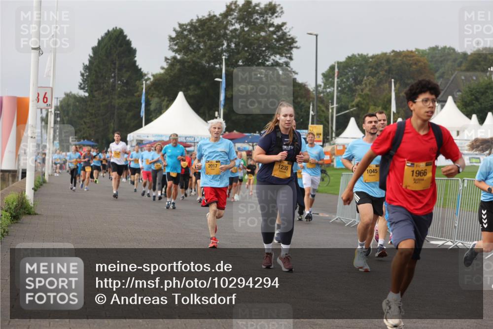 13.09.2026 - Kiel Lauf Andreas Tolksdorf http://msf.ph/oto/10294294 13.09.2026 09:26:34 Kiellinie 36, 2017, 1235, 1045, 1966 meine-sportfotos.de