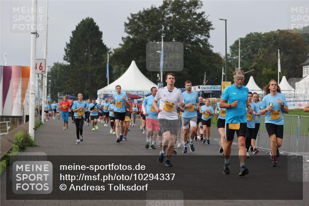 13.09.2026 - Kiel Lauf Andreas Tolksdorf http://msf.ph/oto/10294337 13.09.2026 09:26:40 Kiellinie 36, 12676, 4704, 10177, 10300, 11964, 7572, 5757, 12259 meine-sportfotos.de