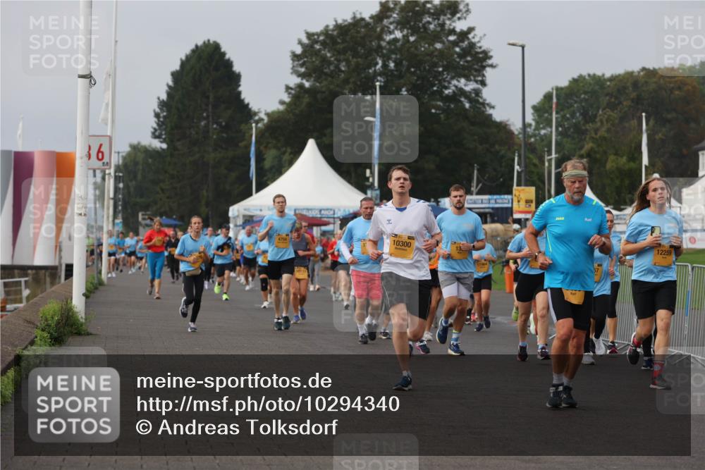 13.09.2026 - Kiel Lauf Andreas Tolksdorf http://msf.ph/oto/10294340 13.09.2026 09:26:41 Kiellinie 36, 4704, 10177, 10300, 11964, 12259 meine-sportfotos.de