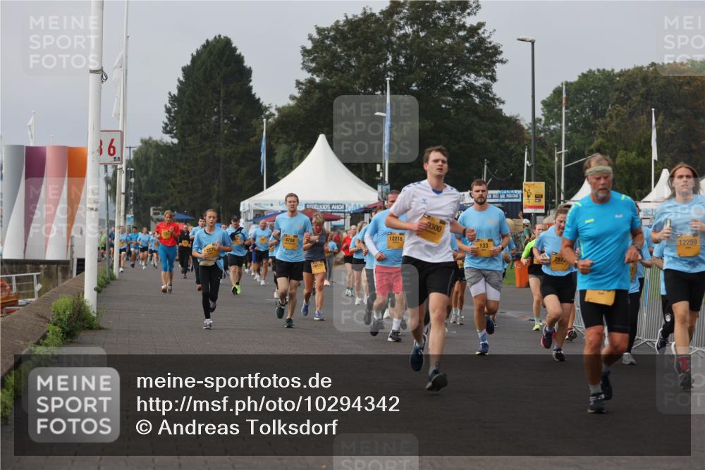 13.09.2026 - Kiel Lauf Andreas Tolksdorf http://msf.ph/oto/10294342 13.09.2026 09:26:41 Kiellinie 36, 2676, 4704, 10177, 12218, 9300, 133, 757, 12259 meine-sportfotos.de