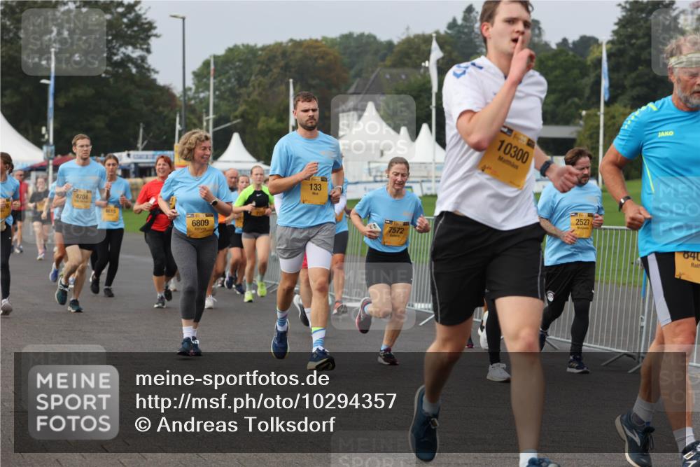 13.09.2026 - Kiel Lauf Andreas Tolksdorf http://msf.ph/oto/10294357 13.09.2026 09:26:44 Kiellinie 4704, 4615, 6809, 133, 7572, 10300, 2527, 640 meine-sportfotos.de