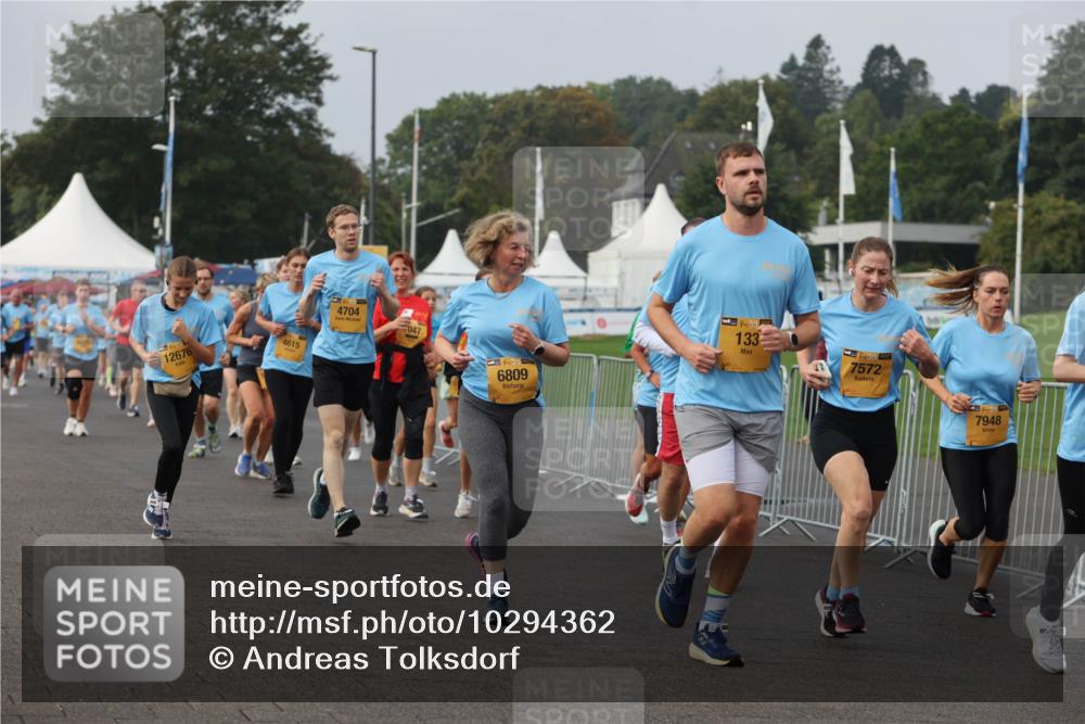 13.09.2026 - Kiel Lauf Andreas Tolksdorf http://msf.ph/oto/10294362 13.09.2026 09:26:45 Kiellinie 12676, 4615, 4704, 047, 38, 6809, 38, 133, 7572, 7948 meine-sportfotos.de