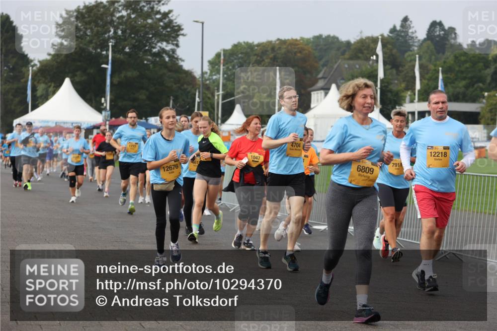 13.09.2026 - Kiel Lauf Andreas Tolksdorf http://msf.ph/oto/10294370 13.09.2026 09:26:46 Kiellinie 1777, 12676, 1047, 4704, 6809, 7911, 38, 12218 meine-sportfotos.de