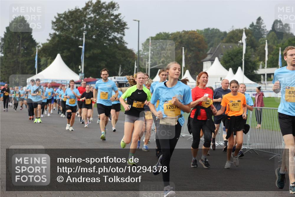 13.09.2026 - Kiel Lauf Andreas Tolksdorf http://msf.ph/oto/10294378 13.09.2026 09:26:47 Kiellinie 1777, 772, 10177, 12676, 047, 2671, 1, 3, 47 meine-sportfotos.de