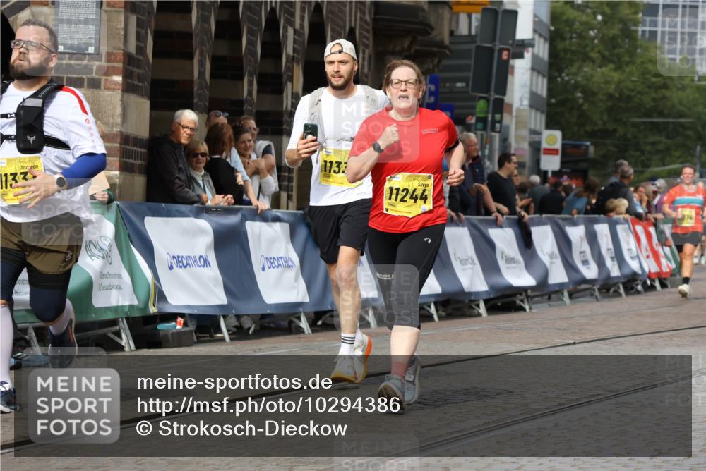 13.09.2026 - 21. swb-Marathon Bremen Strokosch-Dieckow http://msf.ph/oto/10294386 13.09.2026 11:20:18 Ziel 10430, 10882, 11546, 12472, 10161, 11296, 11541, 11980, 12285 meine-sportfotos.de