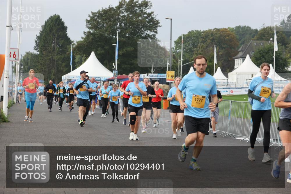 13.09.2026 - Kiel Lauf Andreas Tolksdorf http://msf.ph/oto/10294401 13.09.2026 09:26:50 Kiellinie 36, 6577, 12347, 39, 1777, 19, 2676 meine-sportfotos.de