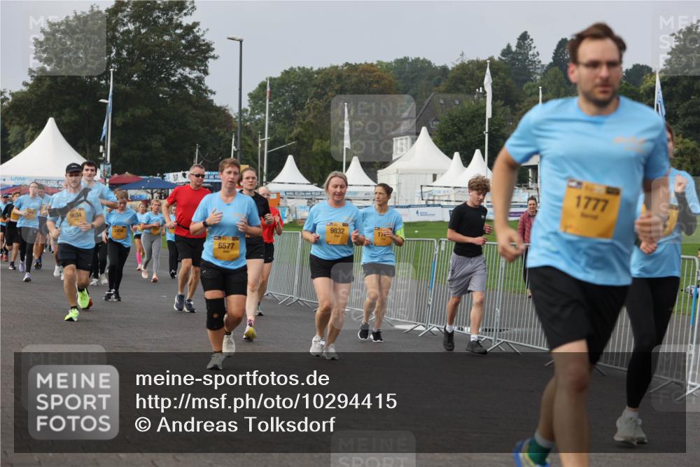 13.09.2026 - Kiel Lauf Andreas Tolksdorf http://msf.ph/oto/10294415 13.09.2026 09:26:52 Kiellinie 9634, 2456, 6577, 9832, 1777 meine-sportfotos.de
