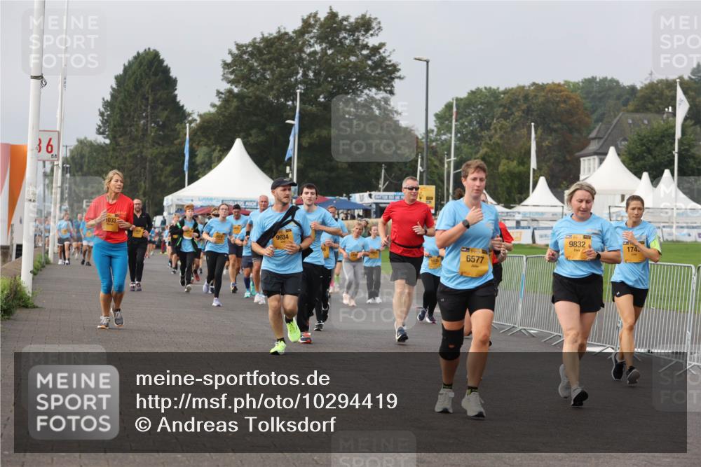 13.09.2026 - Kiel Lauf Andreas Tolksdorf http://msf.ph/oto/10294419 13.09.2026 09:26:52 Kiellinie 36, 3, 1033, 9634, 6577, 9832, 174 meine-sportfotos.de