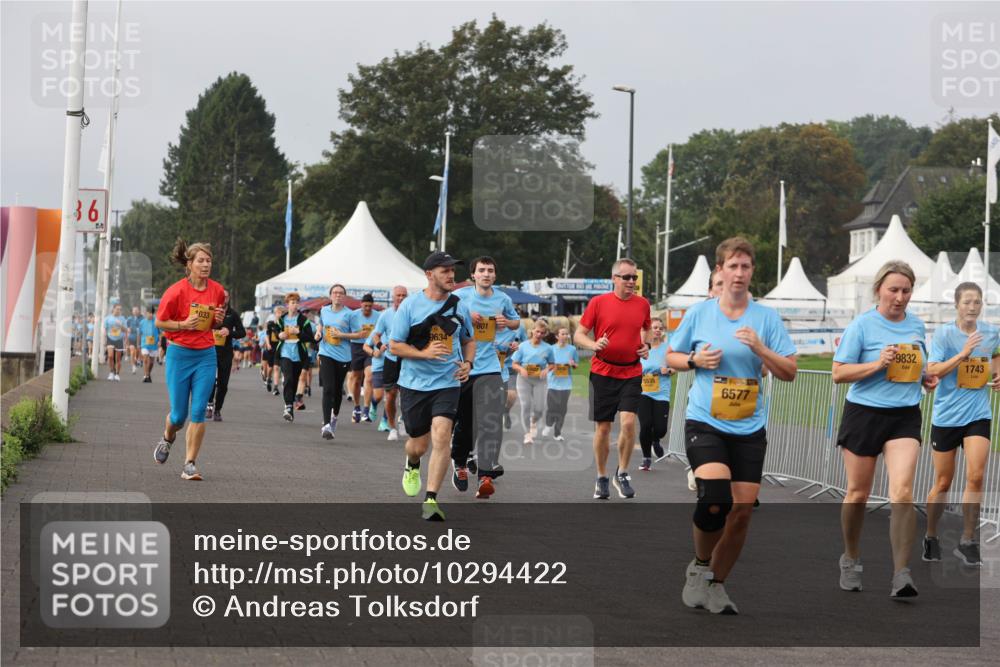 13.09.2026 - Kiel Lauf Andreas Tolksdorf http://msf.ph/oto/10294422 13.09.2026 09:26:53 Kiellinie 36, 1033, 801, 6577, 9832, 1743 meine-sportfotos.de