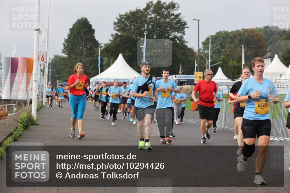 13.09.2026 - Kiel Lauf Andreas Tolksdorf http://msf.ph/oto/10294426 13.09.2026 09:26:53 Kiellinie 36, 1033, 801, 41, 39, 6577 meine-sportfotos.de