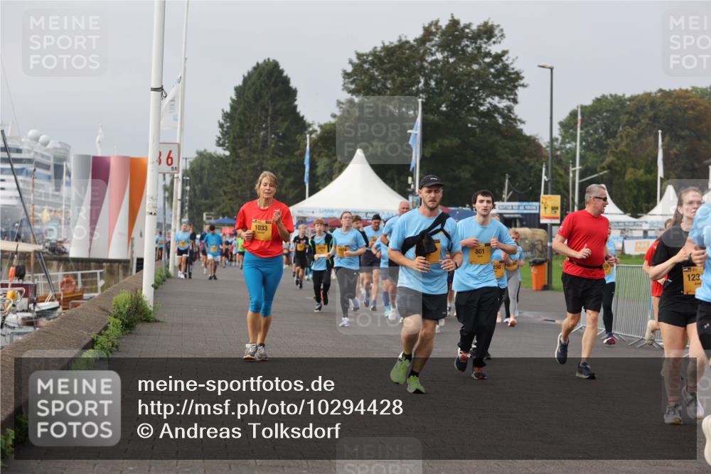 13.09.2026 - Kiel Lauf Andreas Tolksdorf http://msf.ph/oto/10294428 13.09.2026 09:26:54 Kiellinie 36, 1033, 801, 123 meine-sportfotos.de