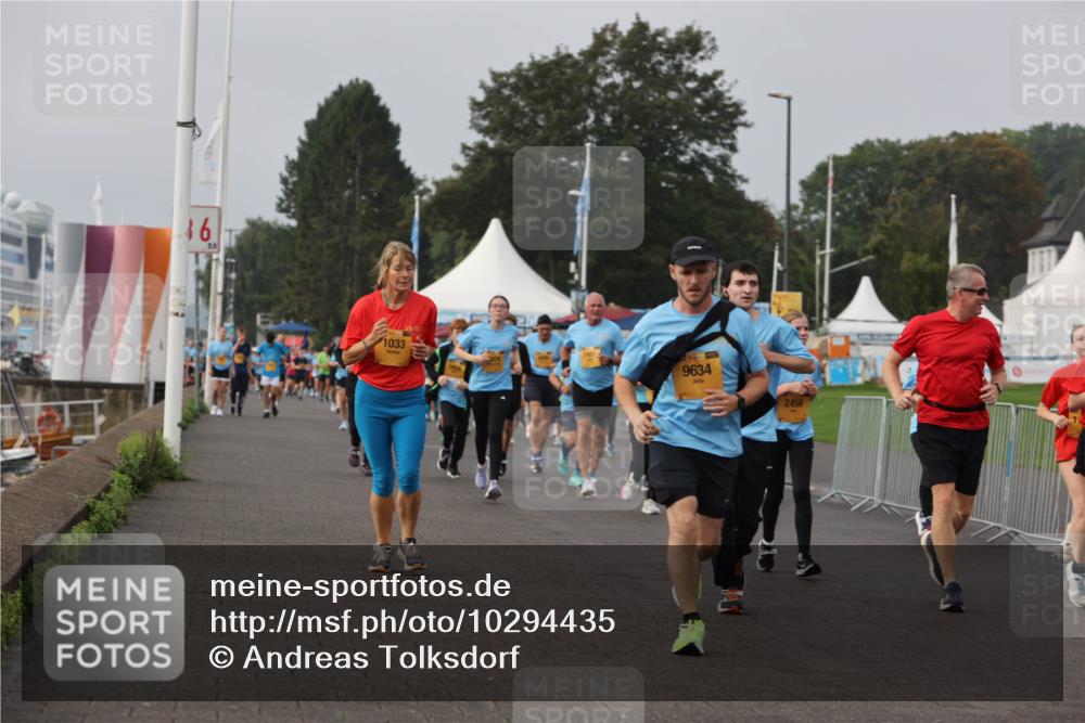 13.09.2026 - Kiel Lauf Andreas Tolksdorf http://msf.ph/oto/10294435 13.09.2026 09:26:55 Kiellinie 6, 1033, 9634, 2456 meine-sportfotos.de