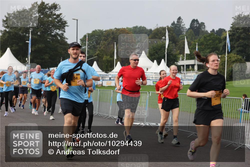 13.09.2026 - Kiel Lauf Andreas Tolksdorf http://msf.ph/oto/10294439 13.09.2026 09:26:55 Kiellinie 7461, 3418, 3974, 7213, 634, 2347 meine-sportfotos.de