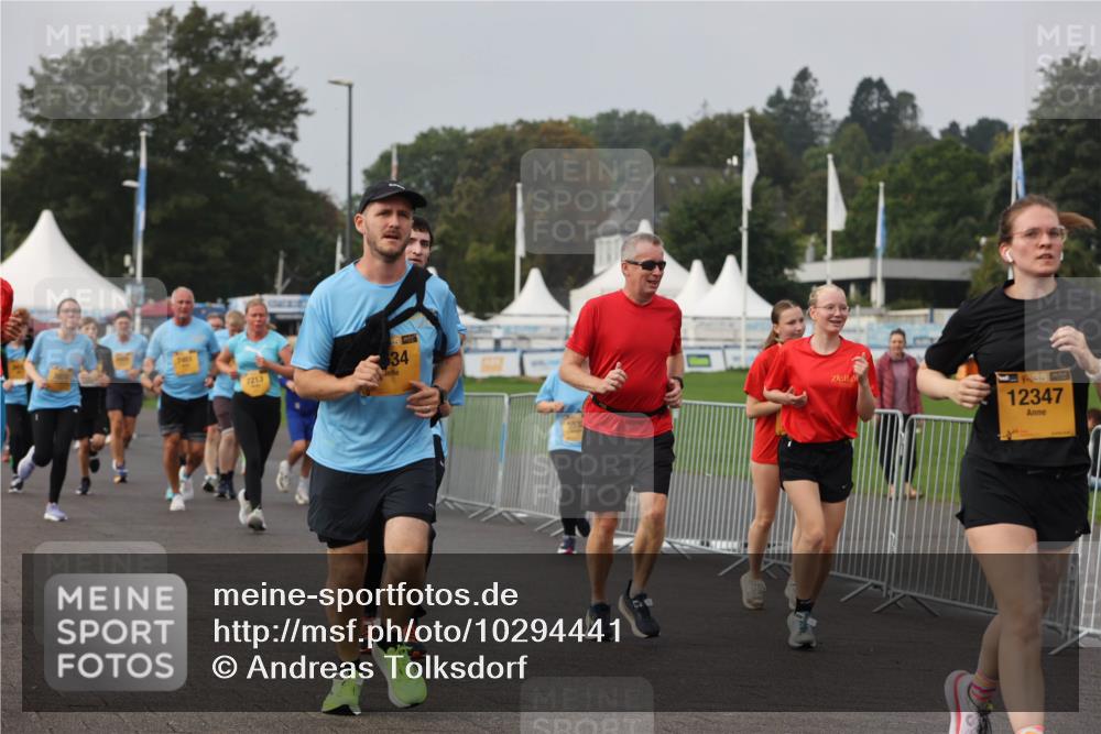 13.09.2026 - Kiel Lauf Andreas Tolksdorf http://msf.ph/oto/10294441 13.09.2026 09:26:56 Kiellinie 34, 7213, 38, 12347 meine-sportfotos.de