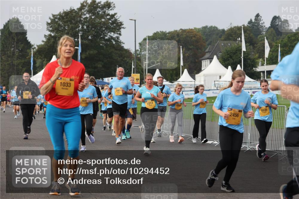 13.09.2026 - Kiel Lauf Andreas Tolksdorf http://msf.ph/oto/10294452 13.09.2026 09:26:58 Kiellinie 958, 1033, 3974, 7461, 7213, 10322, 2456, 5535 meine-sportfotos.de