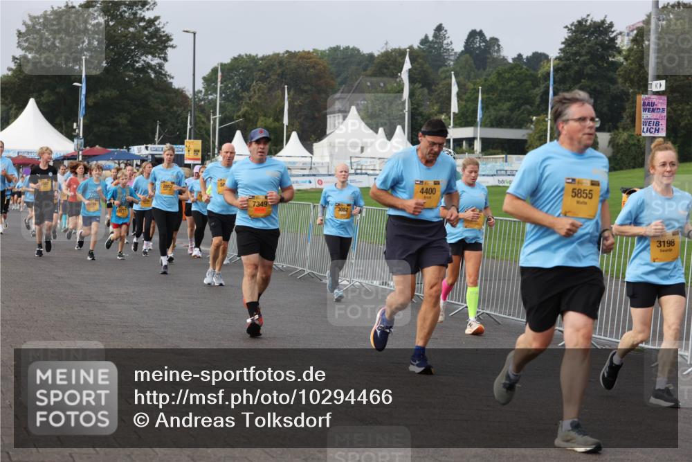 13.09.2026 - Kiel Lauf Andreas Tolksdorf http://msf.ph/oto/10294466 13.09.2026 09:27:05 Kiellinie 189, 7349, 3717, 0, 3052, 4400, 5855, 3198 meine-sportfotos.de