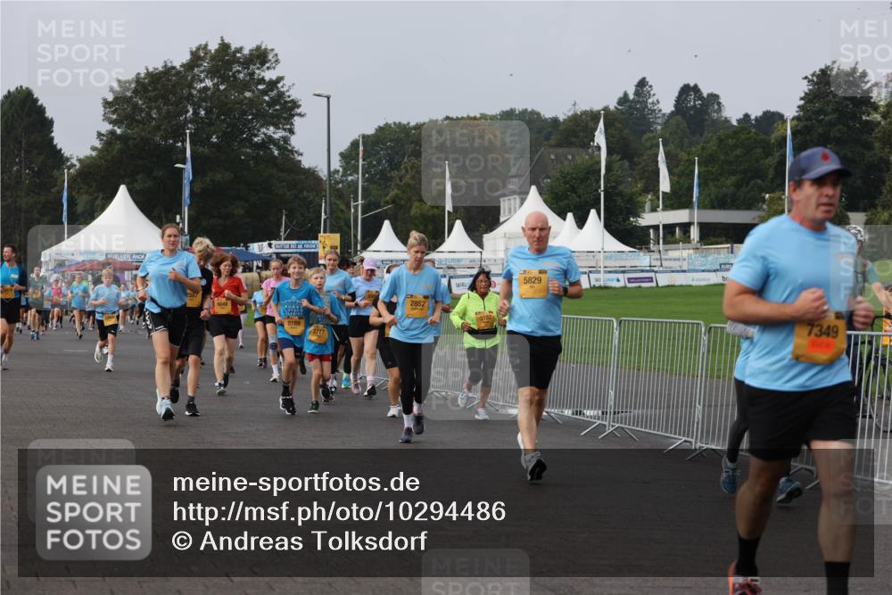 13.09.2026 - Kiel Lauf Andreas Tolksdorf http://msf.ph/oto/10294486 13.09.2026 09:27:07 Kiellinie 6048, 8189, 3717, 2852, 5829, 7349 meine-sportfotos.de