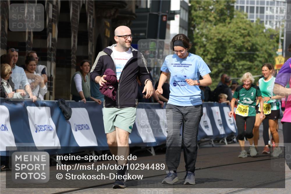 13.09.2026 - 21. swb-Marathon Bremen Strokosch-Dieckow http://msf.ph/oto/10294489 13.09.2026 11:20:37 Ziel 11244, 11296, 11333, 11337, 12285, 12374, 11529, 11530, 11675, 12153, 12316, 12317 meine-sportfotos.de