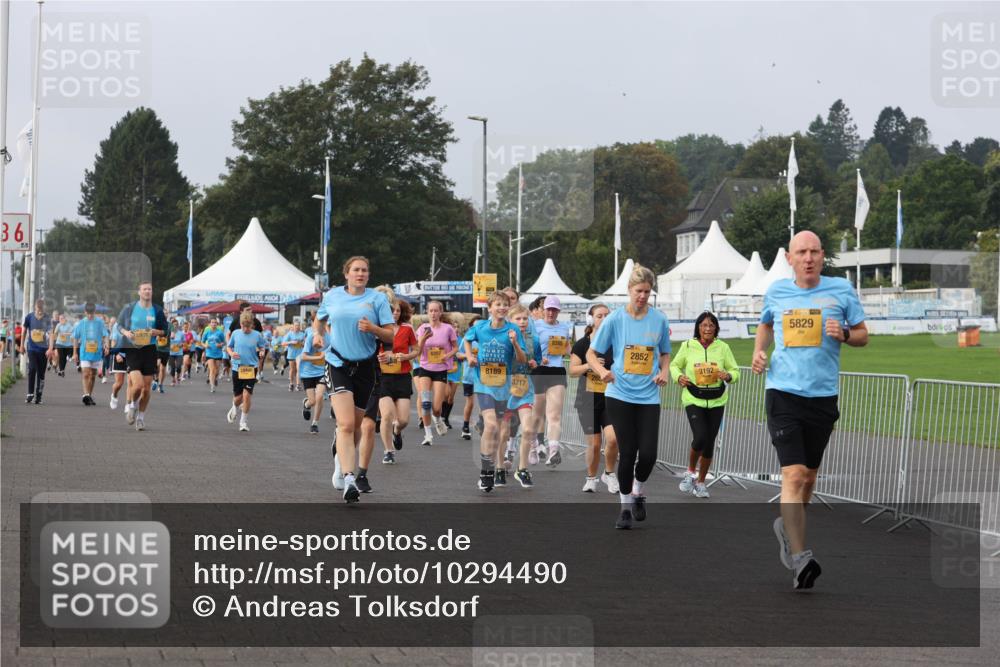 13.09.2026 - Kiel Lauf Andreas Tolksdorf http://msf.ph/oto/10294490 13.09.2026 09:27:08 Kiellinie 36, 50, 12678, 8189, 3717, 26, 2852, 3192, 5829 meine-sportfotos.de