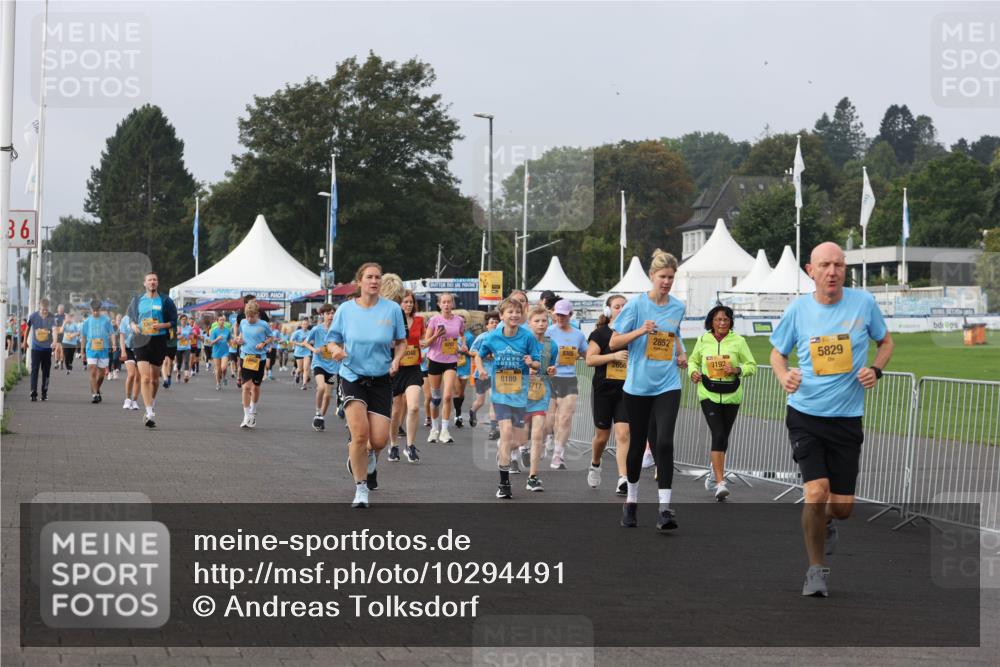 13.09.2026 - Kiel Lauf Andreas Tolksdorf http://msf.ph/oto/10294491 13.09.2026 09:27:08 Kiellinie 36, 5048, 8189, 3717, 2852, 3192, 5829 meine-sportfotos.de