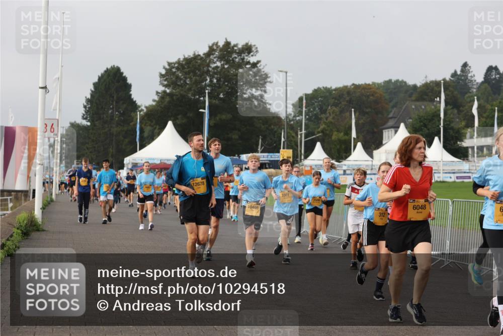 13.09.2026 - Kiel Lauf Andreas Tolksdorf http://msf.ph/oto/10294518 13.09.2026 09:27:13 Kiellinie 36, 12678, 10498, 3301, 6048, 312, 6 meine-sportfotos.de