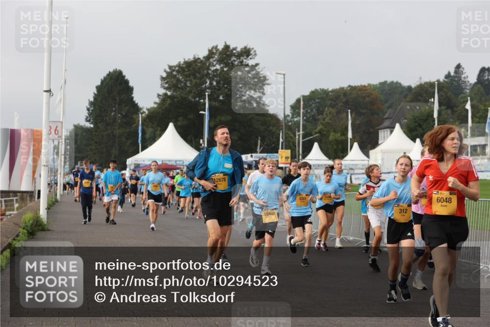 13.09.2026 - Kiel Lauf Andreas Tolksdorf http://msf.ph/oto/10294523 13.09.2026 09:27:13 Kiellinie 36, 12678, 10498, 3301, 35, 312, 384, 6048 meine-sportfotos.de