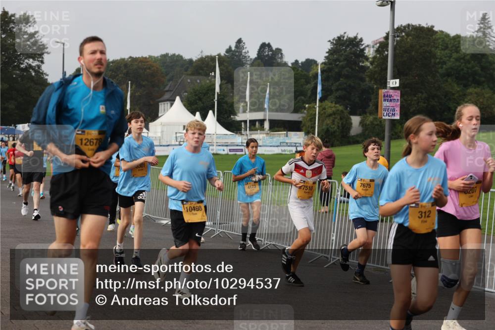 13.09.2026 - Kiel Lauf Andreas Tolksdorf http://msf.ph/oto/10294537 13.09.2026 09:27:15 Kiellinie 21, 12678, 3301, 10498, 4173, 7510, 7675, 312, 207 meine-sportfotos.de
