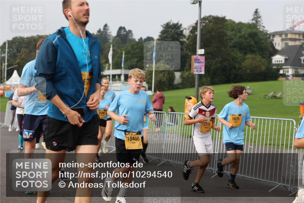 13.09.2026 - Kiel Lauf Andreas Tolksdorf http://msf.ph/oto/10294540 13.09.2026 09:27:16 Kiellinie 678, 3509, 10498, 7510, 7675 meine-sportfotos.de