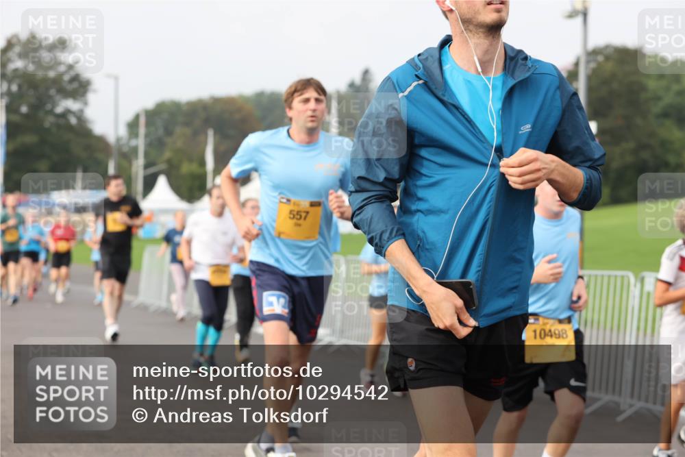 13.09.2026 - Kiel Lauf Andreas Tolksdorf http://msf.ph/oto/10294542 13.09.2026 09:27:16 Kiellinie 557, 10498 meine-sportfotos.de