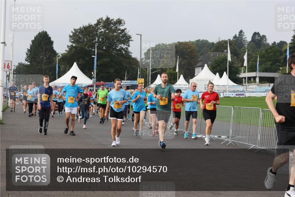 13.09.2026 - Kiel Lauf Andreas Tolksdorf http://msf.ph/oto/10294570 13.09.2026 09:27:21 Kiellinie 36, 41662, 7494, 4011, 8126, 12161 meine-sportfotos.de