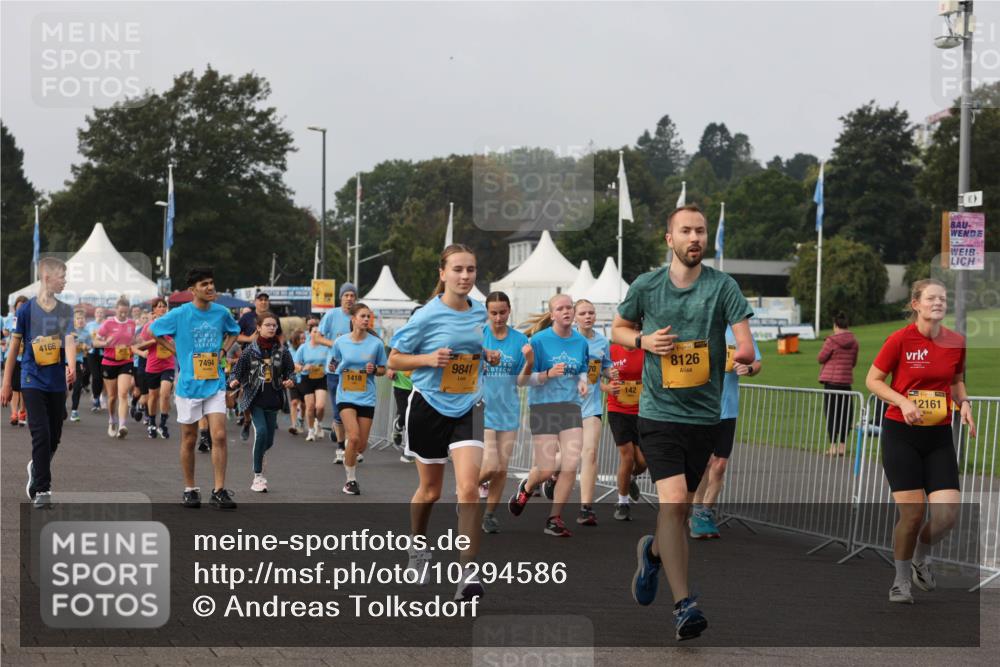 13.09.2026 - Kiel Lauf Andreas Tolksdorf http://msf.ph/oto/10294586 13.09.2026 09:27:23 Kiellinie 4166, 7494, 1418, 9841, 70, 142, 38, 8126, 12161 meine-sportfotos.de