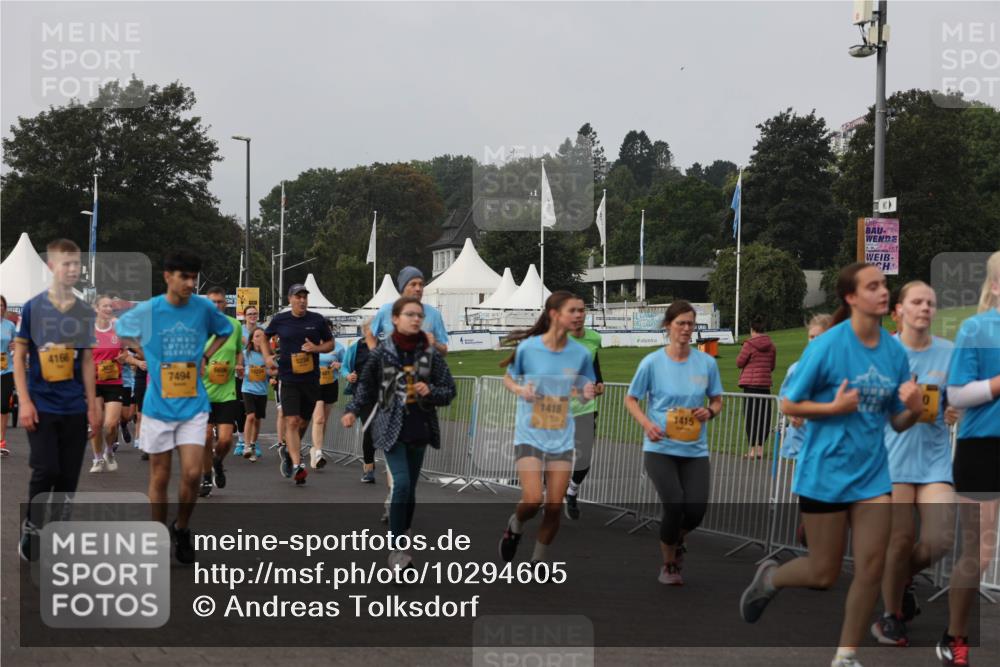 13.09.2026 - Kiel Lauf Andreas Tolksdorf http://msf.ph/oto/10294605 13.09.2026 09:27:26 Kiellinie 4166, 7494, 1418, 1415 meine-sportfotos.de