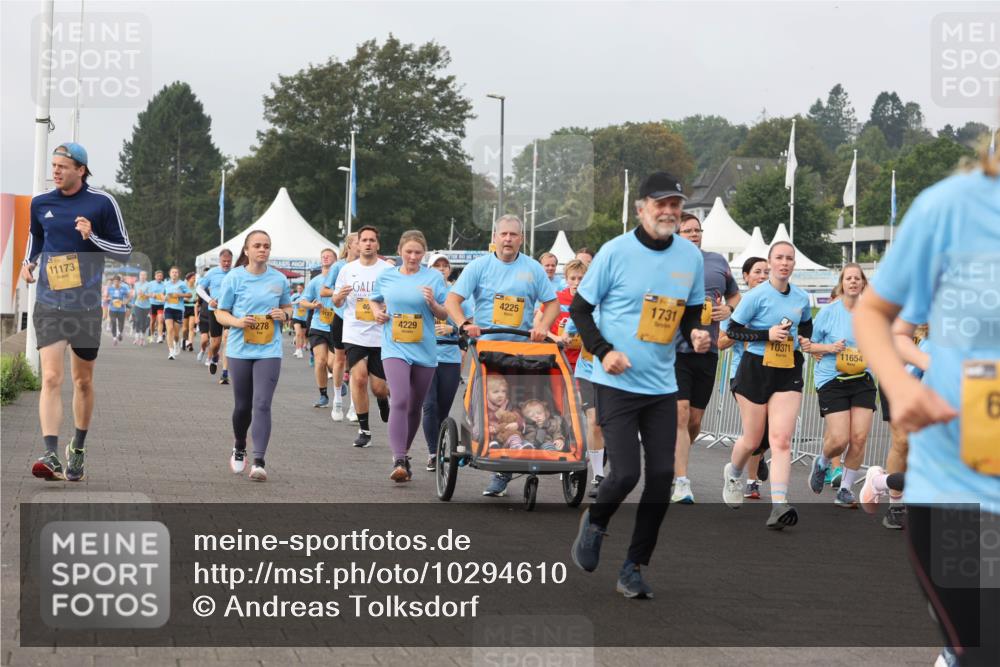 13.09.2026 - Kiel Lauf Andreas Tolksdorf http://msf.ph/oto/10294610 13.09.2026 09:27:35 Kiellinie 11173, 278, 2127, 4229, 4225, 1731, 10371, 11654, 6 meine-sportfotos.de