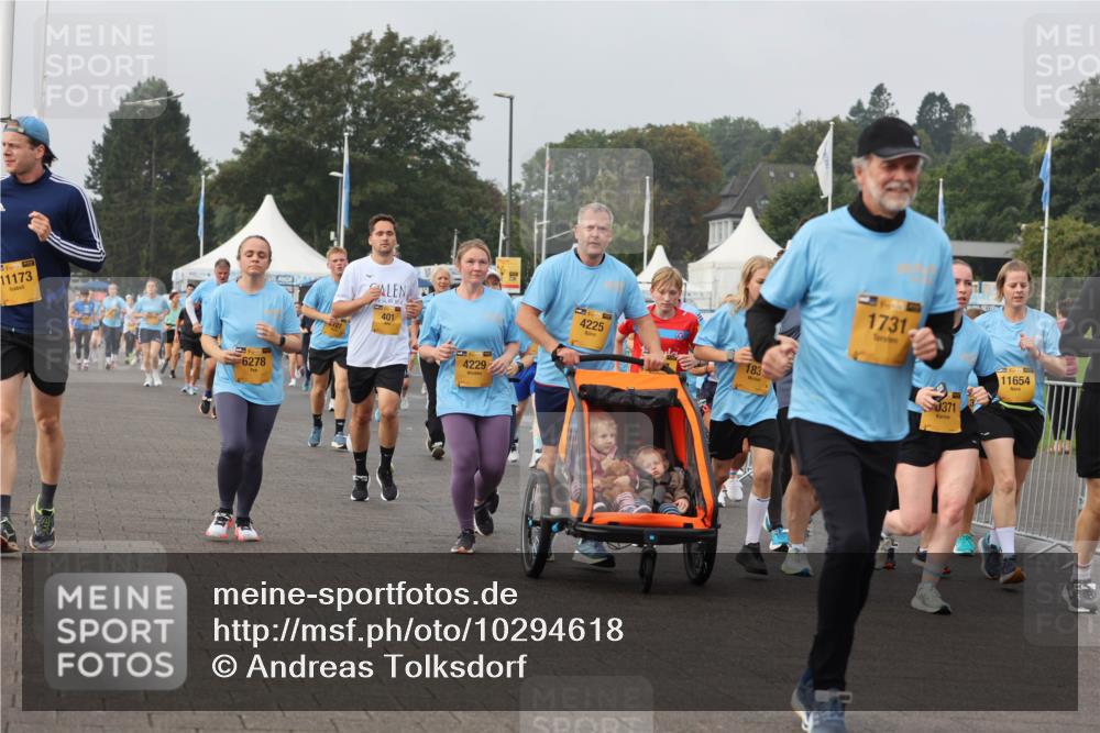 13.09.2026 - Kiel Lauf Andreas Tolksdorf http://msf.ph/oto/10294618 13.09.2026 09:27:36 Kiellinie 38, 11173, 401, 6278, 4229, 4225, 183, 1731, 0371, 11654 meine-sportfotos.de