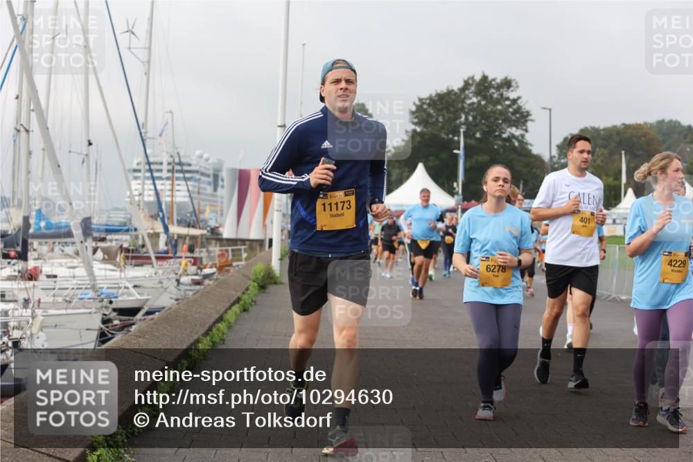 13.09.2026 - Kiel Lauf Andreas Tolksdorf http://msf.ph/oto/10294630 13.09.2026 09:27:39 Kiellinie 38, 11173, 6278, 401, 39, 4229 meine-sportfotos.de