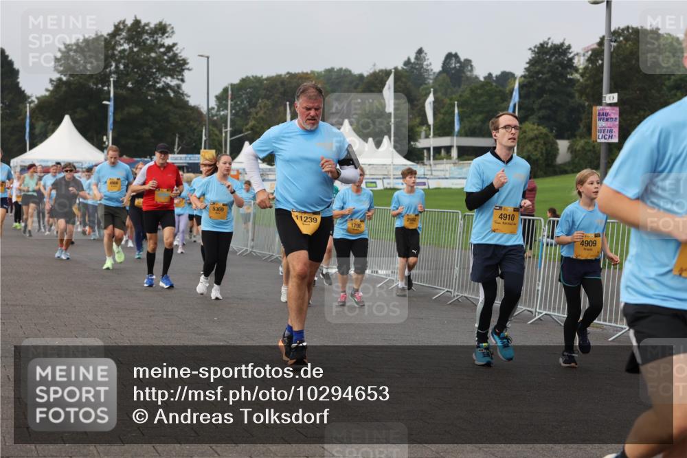 13.09.2026 - Kiel Lauf Andreas Tolksdorf http://msf.ph/oto/10294653 13.09.2026 09:27:43 Kiellinie 4906, 5369, 11239, 1796, 4910, 4909 meine-sportfotos.de