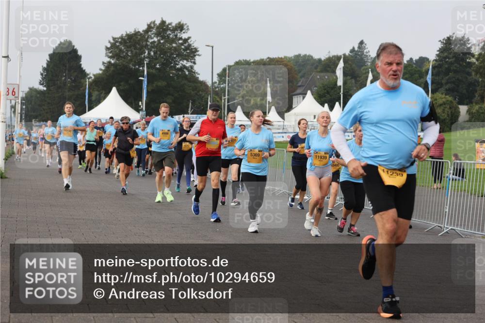 13.09.2026 - Kiel Lauf Andreas Tolksdorf http://msf.ph/oto/10294659 13.09.2026 09:27:44 Kiellinie 10142, 4906, 6242, 231, 11939, 5369, 10495, 11239 meine-sportfotos.de