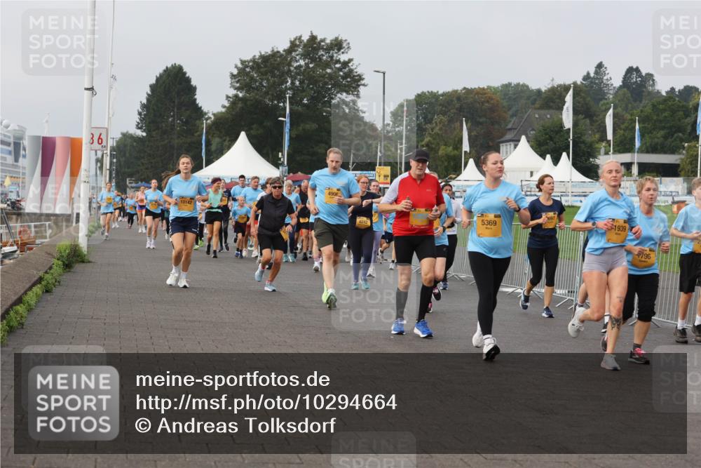 13.09.2026 - Kiel Lauf Andreas Tolksdorf http://msf.ph/oto/10294664 13.09.2026 09:27:45 Kiellinie 36, 490, 3697, 5369, 6242, 1939, 796 meine-sportfotos.de