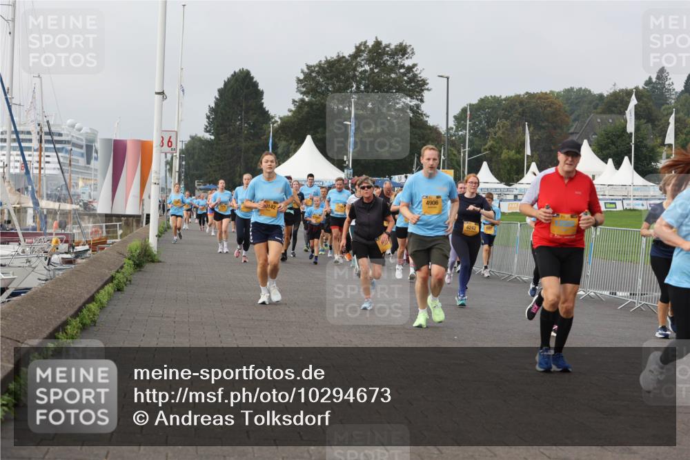 13.09.2026 - Kiel Lauf Andreas Tolksdorf http://msf.ph/oto/10294673 13.09.2026 09:27:46 Kiellinie 36, 0142, 4906, 6242 meine-sportfotos.de