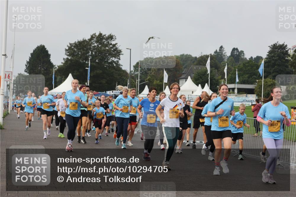 13.09.2026 - Kiel Lauf Andreas Tolksdorf http://msf.ph/oto/10294705 13.09.2026 09:27:51 Kiellinie 36, 3361, 3723, 308, 8540, 11047, 10898, 2000, 10946, 5517 meine-sportfotos.de