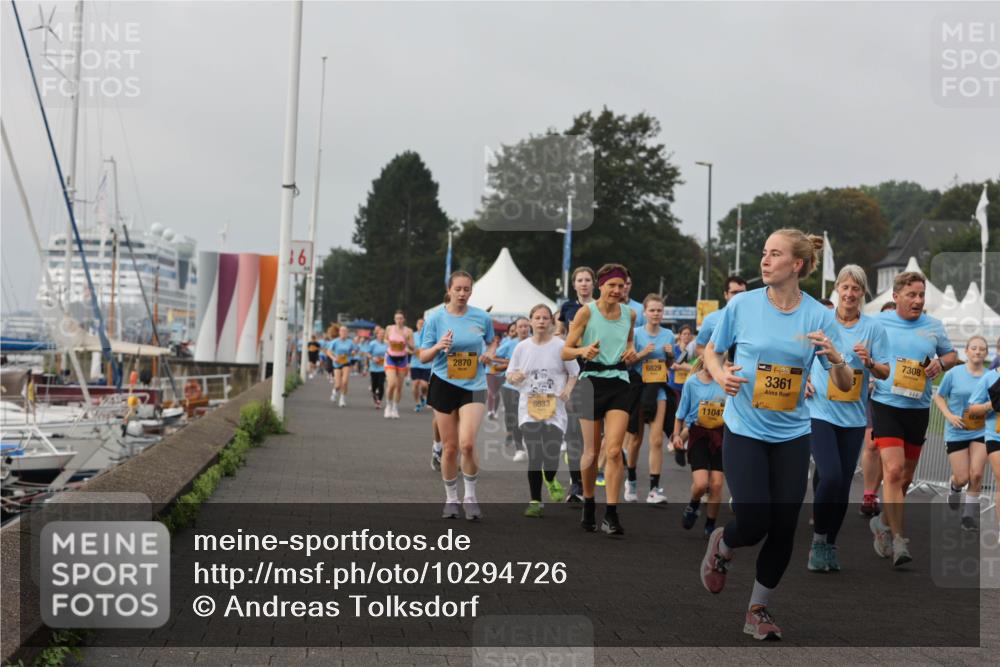 13.09.2026 - Kiel Lauf Andreas Tolksdorf http://msf.ph/oto/10294726 13.09.2026 09:27:53 Kiellinie 16, 2870, 8833, 6829, 11047, 38, 3361, 7308 meine-sportfotos.de