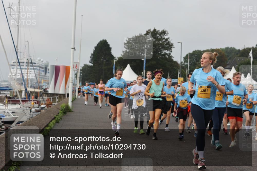 13.09.2026 - Kiel Lauf Andreas Tolksdorf http://msf.ph/oto/10294730 13.09.2026 09:27:53 Kiellinie 2870, 8833, 6829, 11047, 39, 3361, 723, 7308, 6065 meine-sportfotos.de