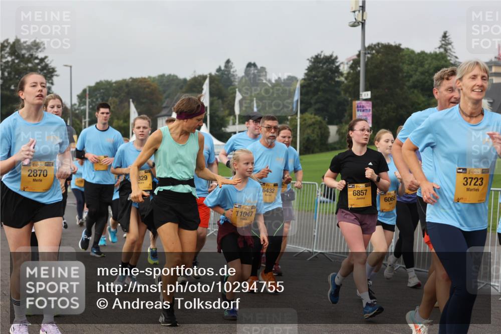 13.09.2026 - Kiel Lauf Andreas Tolksdorf http://msf.ph/oto/10294755 13.09.2026 09:27:56 Kiellinie 2870, 829, 11047, 39, 6432, 38, 6857, 6065, 38, 3723 meine-sportfotos.de