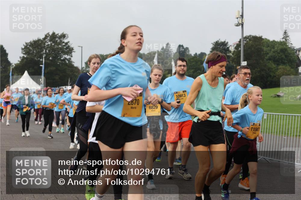 13.09.2026 - Kiel Lauf Andreas Tolksdorf http://msf.ph/oto/10294761 13.09.2026 09:27:57 Kiellinie 2870, 6829, 10913, 11047 meine-sportfotos.de